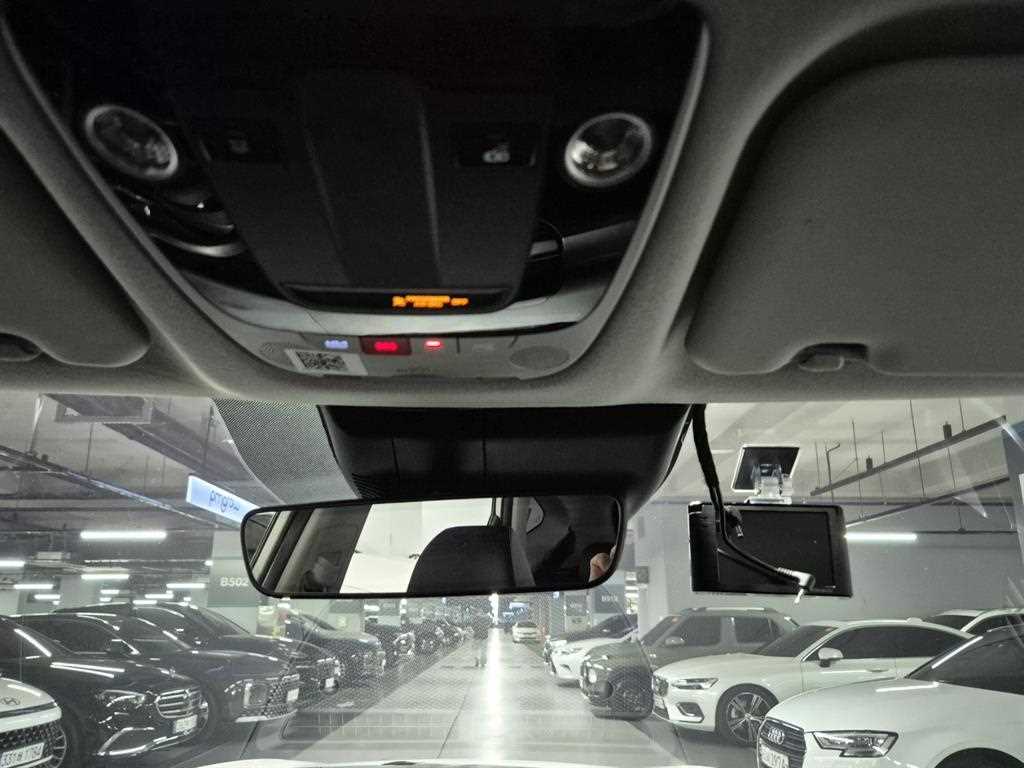 KIA Seltos - Vista 12