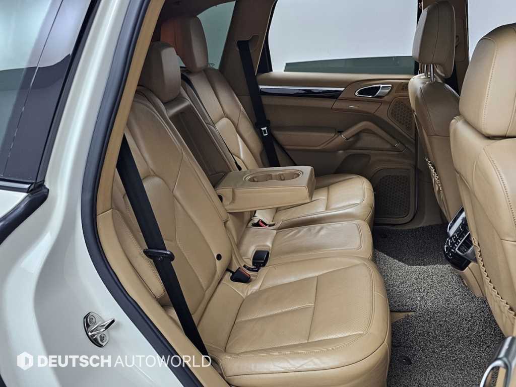 Porsche Cayenne - Vista 12