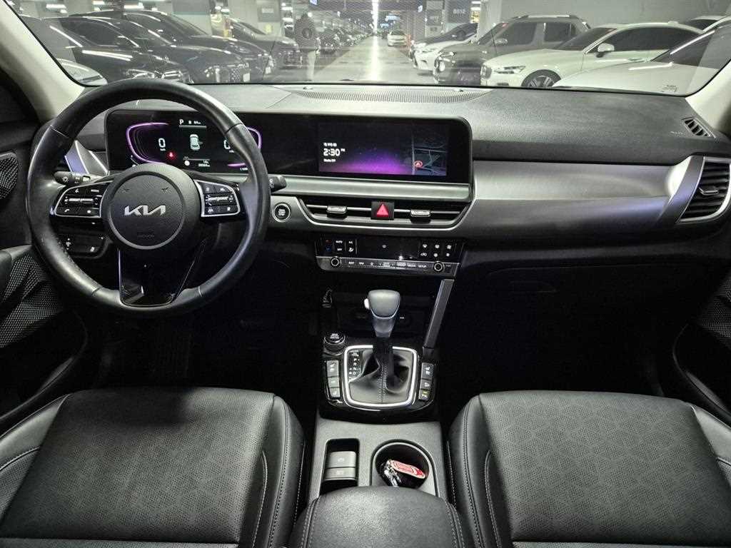 KIA Seltos - Vista 11