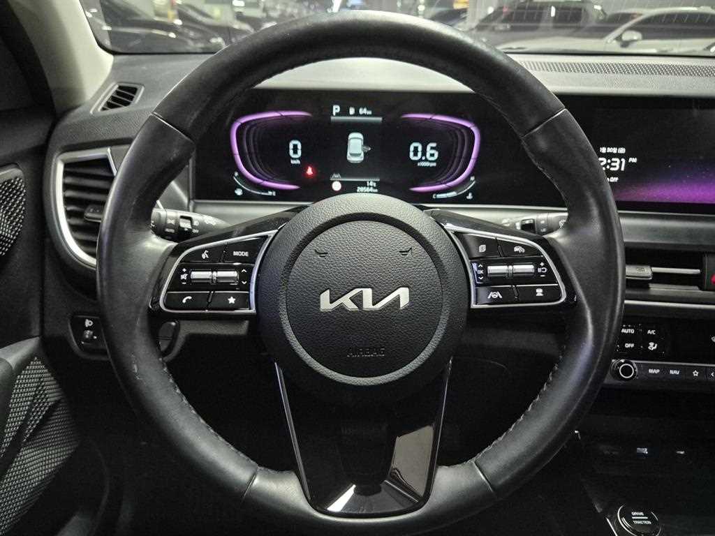 KIA Seltos 2023 Blanco - Importación desde Corea - HF Imports Iquique - Foto 13