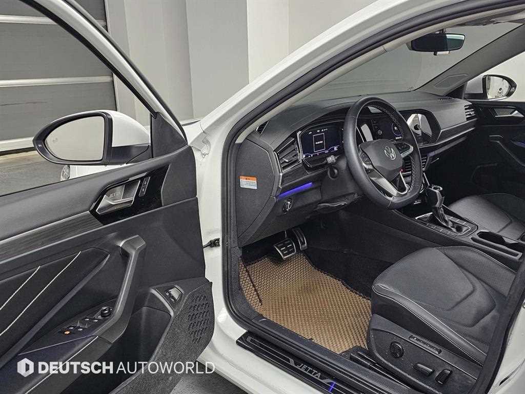 Volkswagen Jetta - Vista 11