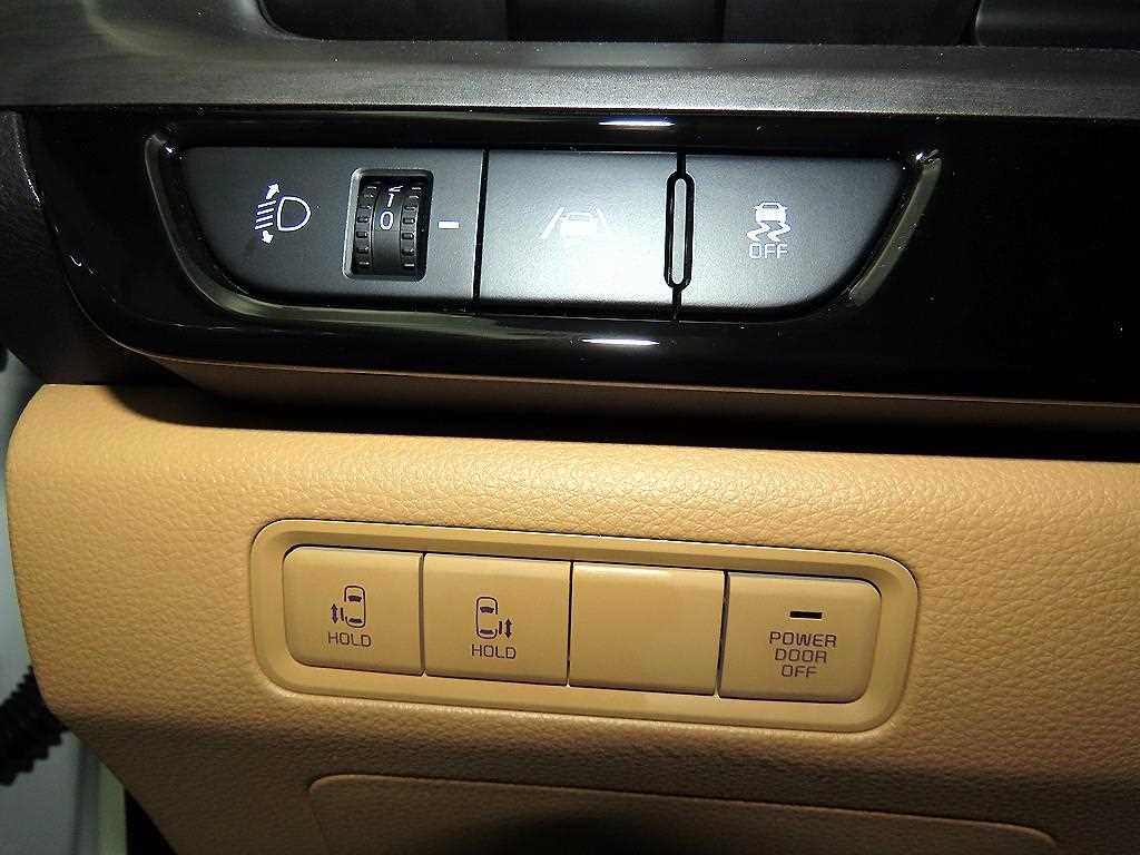 KIA Carnival 2023 Gris - Importación desde Corea - HF Imports Iquique - Foto 14