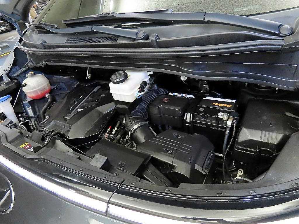 HYUNDAI Staria 2022 Negro - Importación desde Corea - HF Imports Iquique - Foto 19