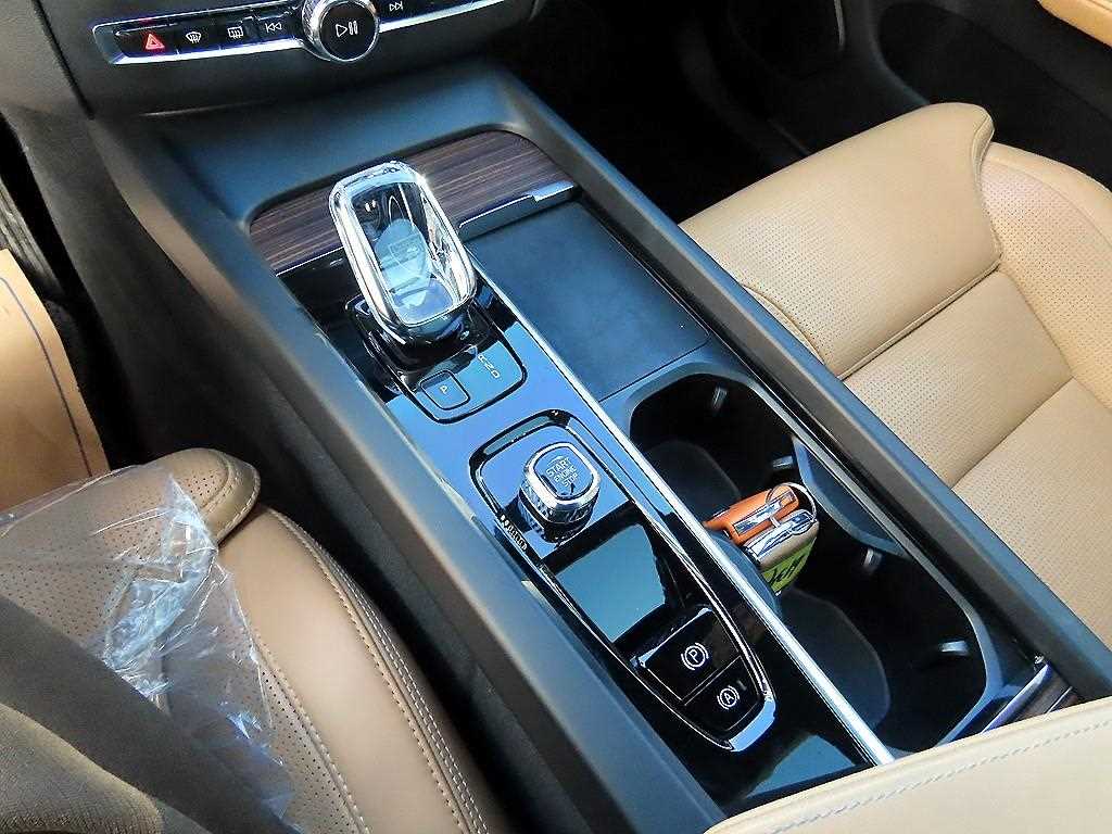 Volvo XC60 - Vista 11