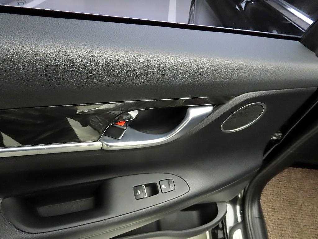 HYUNDAI Grandeur 2018 Negro - Importación desde Corea - HF Imports Iquique - Foto 13