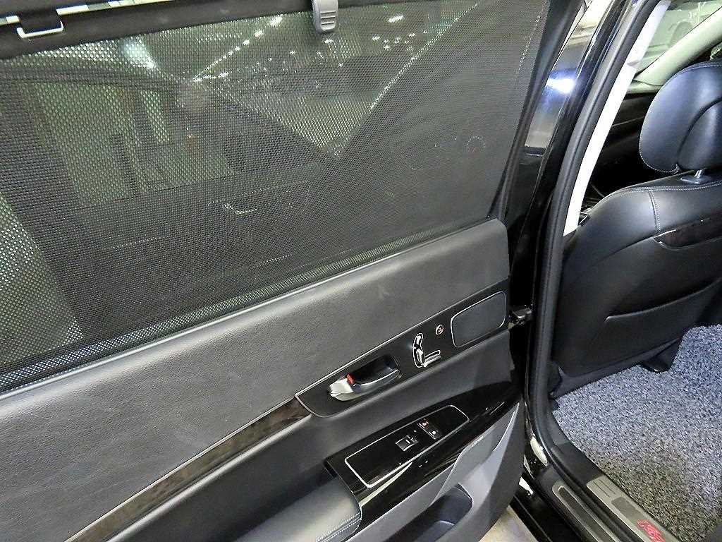 KIA K9 2015 Negro - Importación desde Corea - HF Imports Iquique - Foto 15