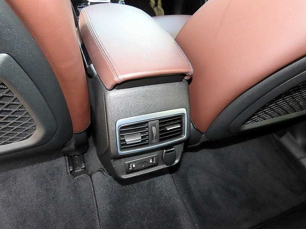 SAMSUNG QM6 2017 Blanco - Importación desde Corea - HF Imports Iquique - Foto 17