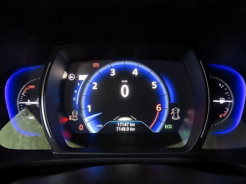 SAMSUNG QM6 - Vista 9