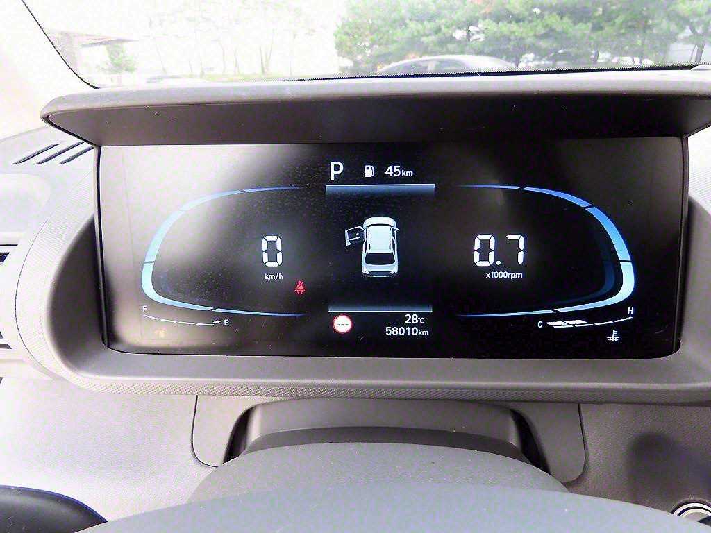 HYUNDAI Casper - Vista 11