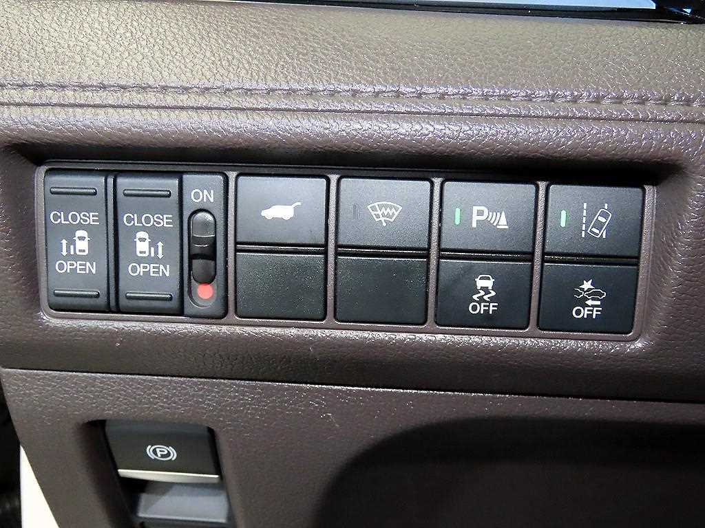 Honda Odyssey 2019 Blanco - Importación desde Corea - HF Imports Iquique - Foto 13