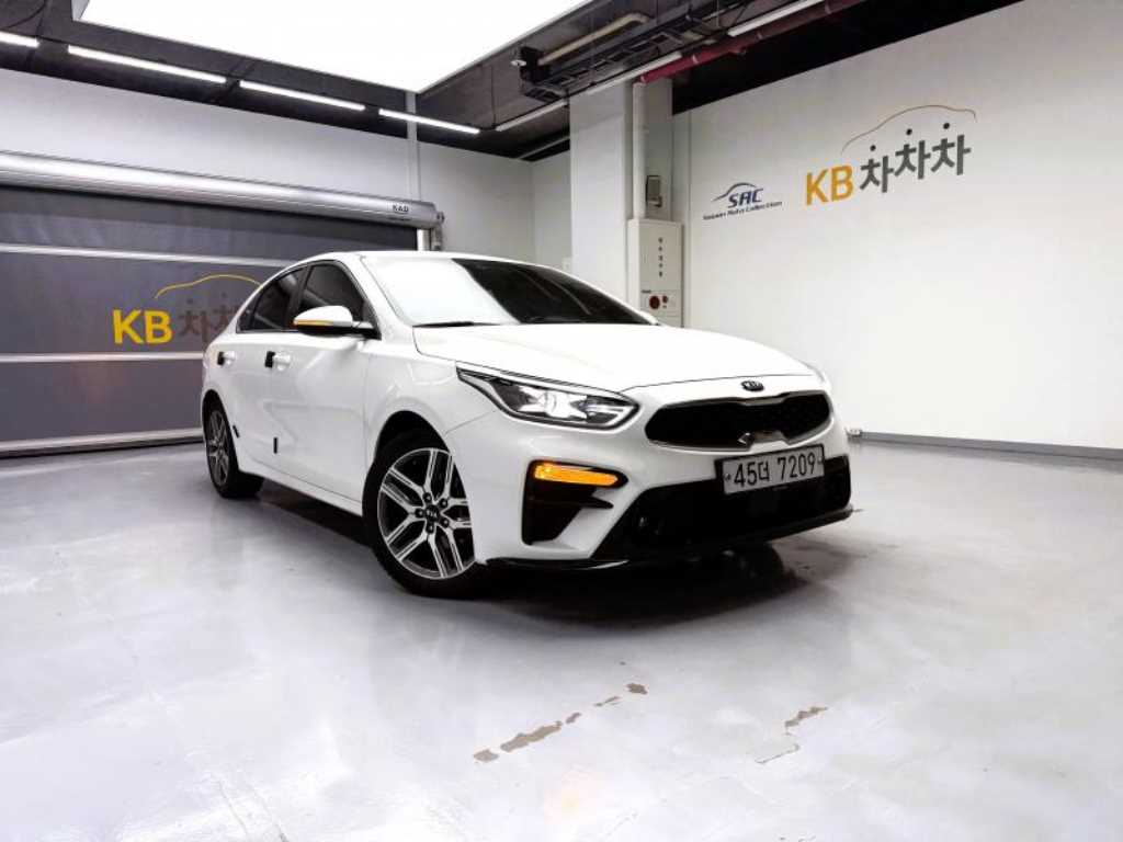 KIA K3 2019 Blanco - Importación desde Corea - HF Imports Iquique - Foto 1