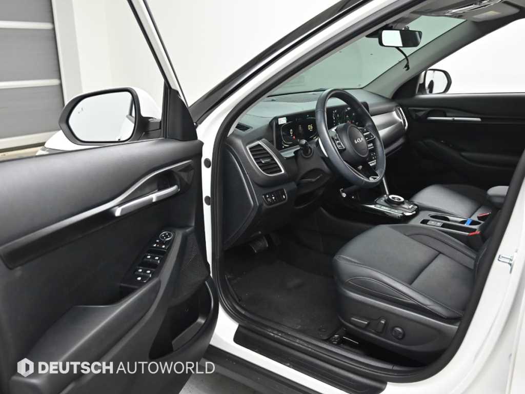 KIA Seltos - Vista 11