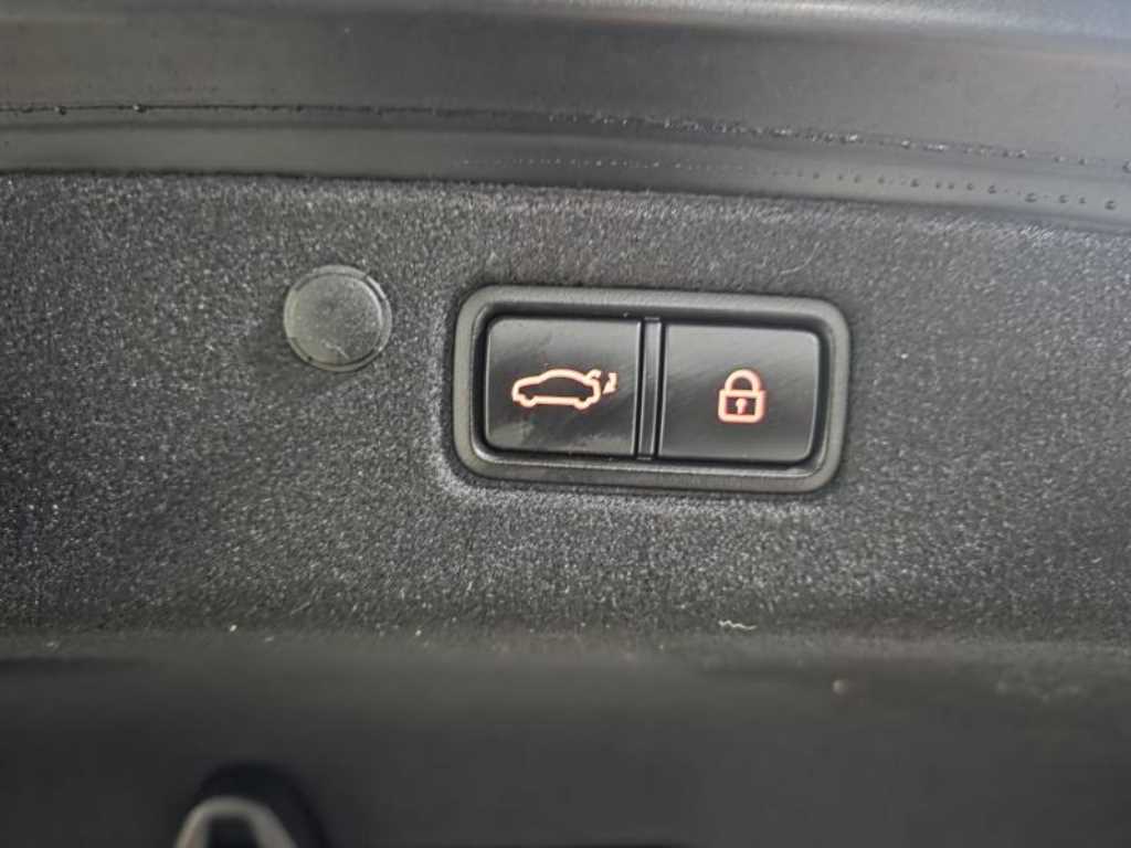 HYUNDAI Grandeur - Vista 7