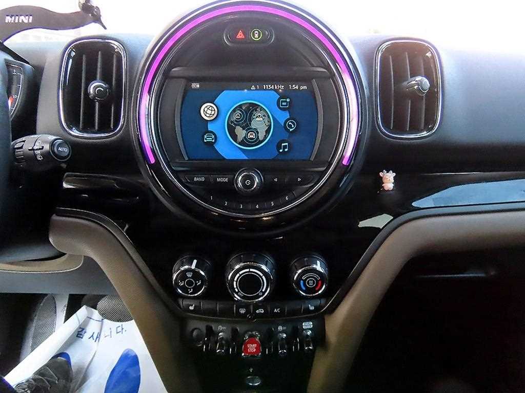 Mini Countryman 2018 Blanco - Importación desde Corea - HF Imports Iquique - Foto 13