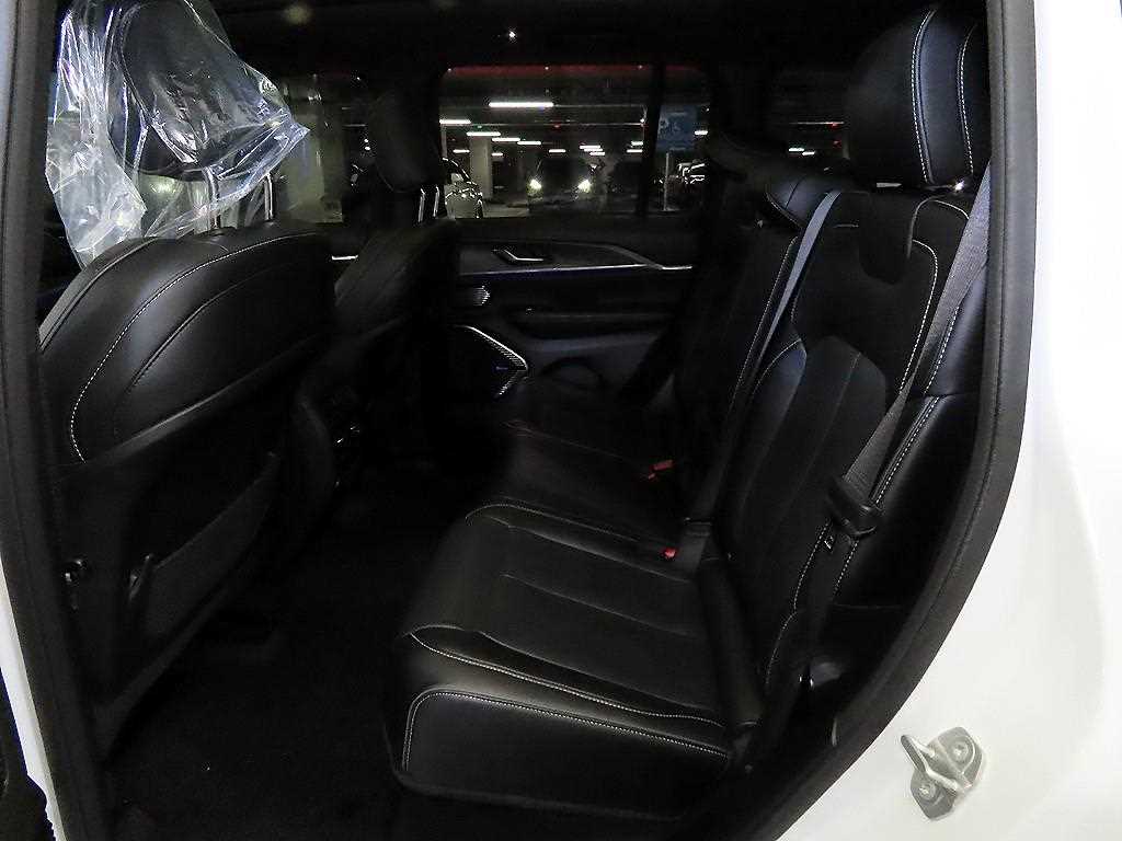 Jeep Cherokee - Vista 7