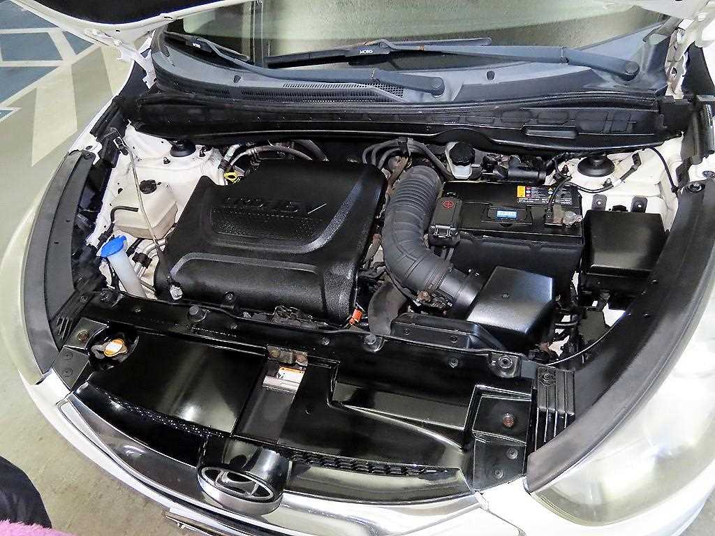 HYUNDAI Tucson 2011 the color of pearl - Importación desde Corea - HF Imports Iquique - Foto 17