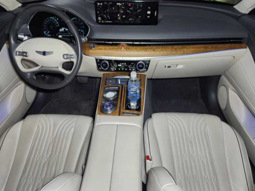 Genesis G80 - Vista 7