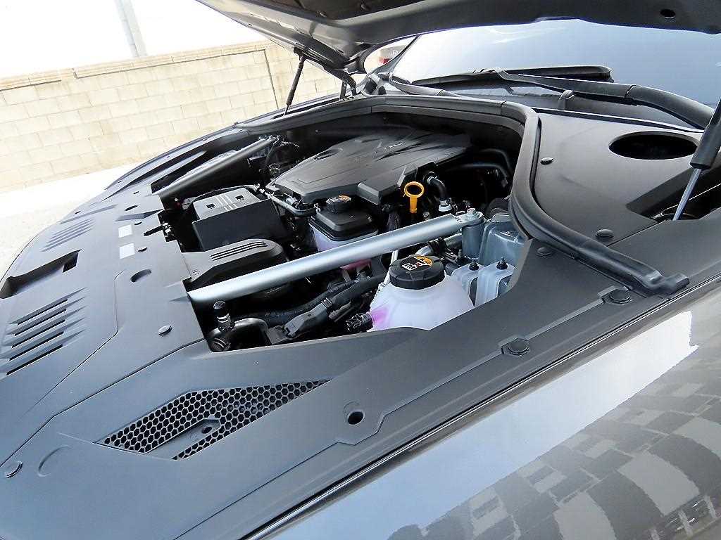 Genesis GV70 2025 Gris - Importación desde Corea - HF Imports Iquique - Foto 19