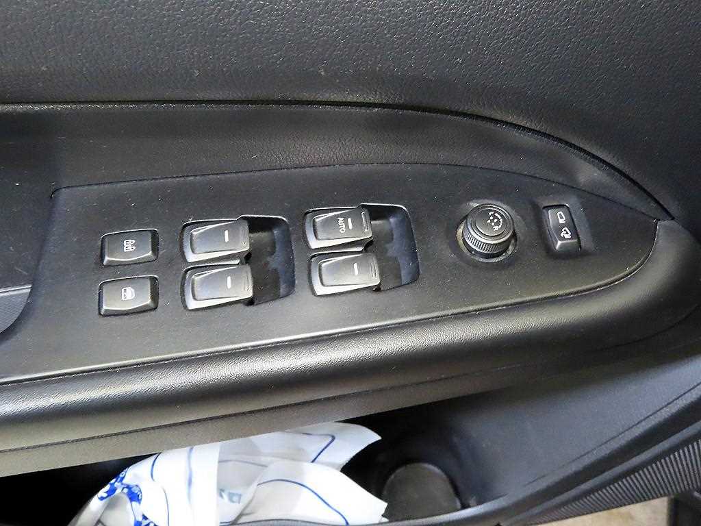 Ssangyong Rexton 2021 Gris - Importación desde Corea - HF Imports Iquique - Foto 15