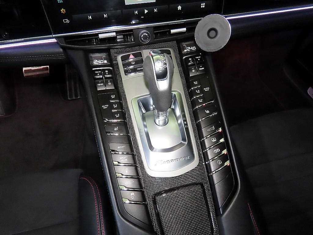 Porsche Panamera - Vista 12