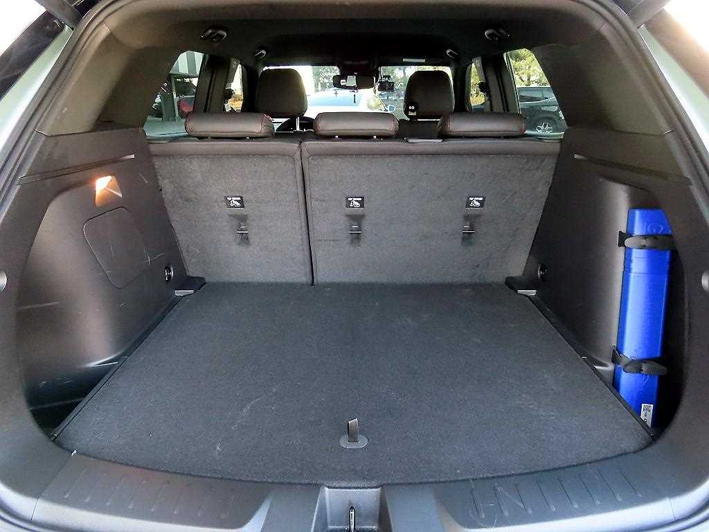 Chevrolet Trail Blazer 2024 Verde - Importación desde Corea - HF Imports Iquique - Foto 18