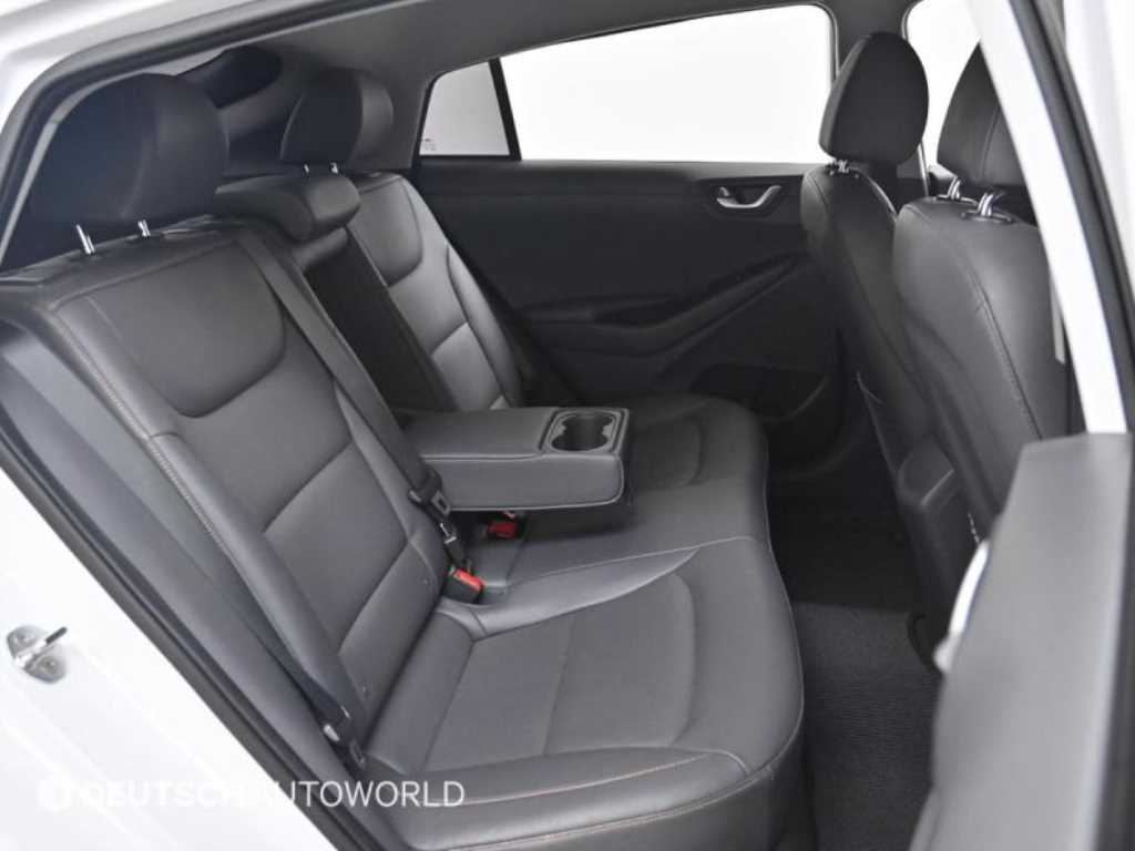 HYUNDAI Ioniq - Vista 12