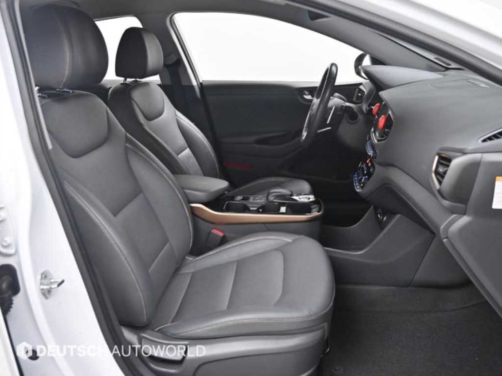 HYUNDAI Ioniq - Vista 10