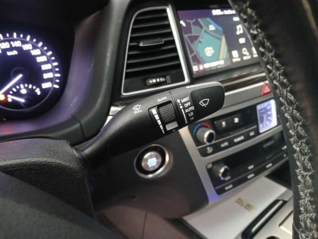 Genesis G80 2019 Negro - Importación desde Corea - HF Imports Iquique - Foto 17