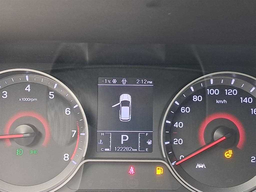 Ssangyong Tivoli - Vista 8