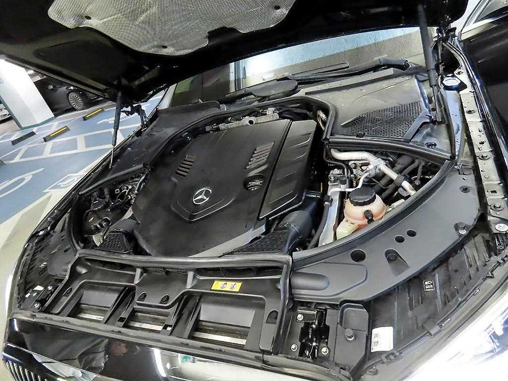 Mercedes Benz S Class 2022 Negro - Importación desde Corea - HF Imports Iquique - Foto 19