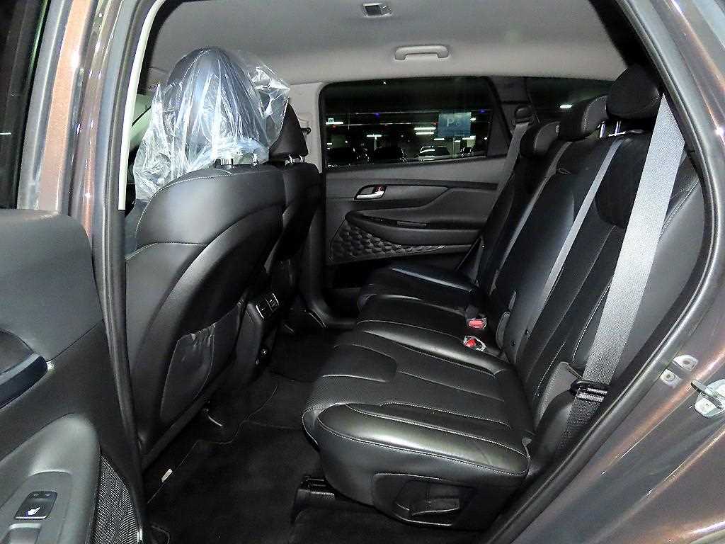 HYUNDAI Santa Fe - Vista 7