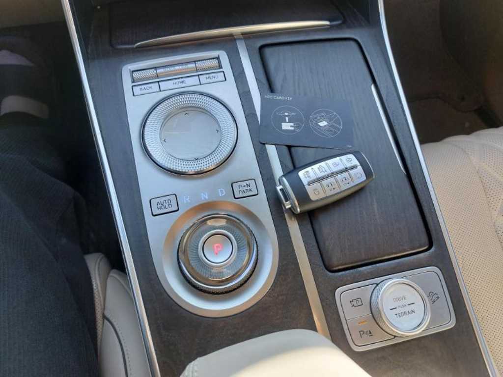 Genesis GV80 - Vista 5