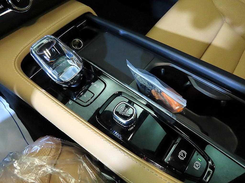 Volvo V90 - Vista 12