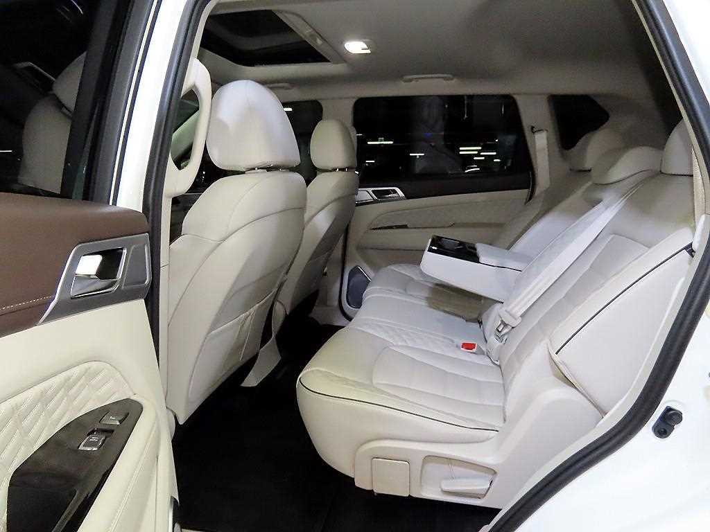 Ssangyong Rexton - Vista 7