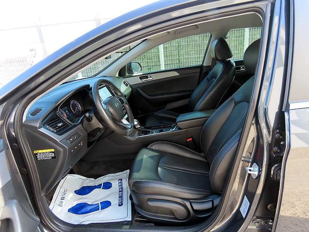 HYUNDAI Sonata - Vista 5