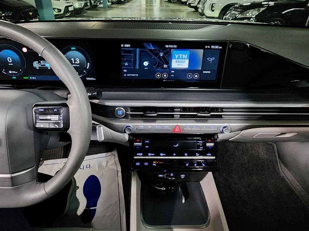 HYUNDAI Grandeur - Vista 8