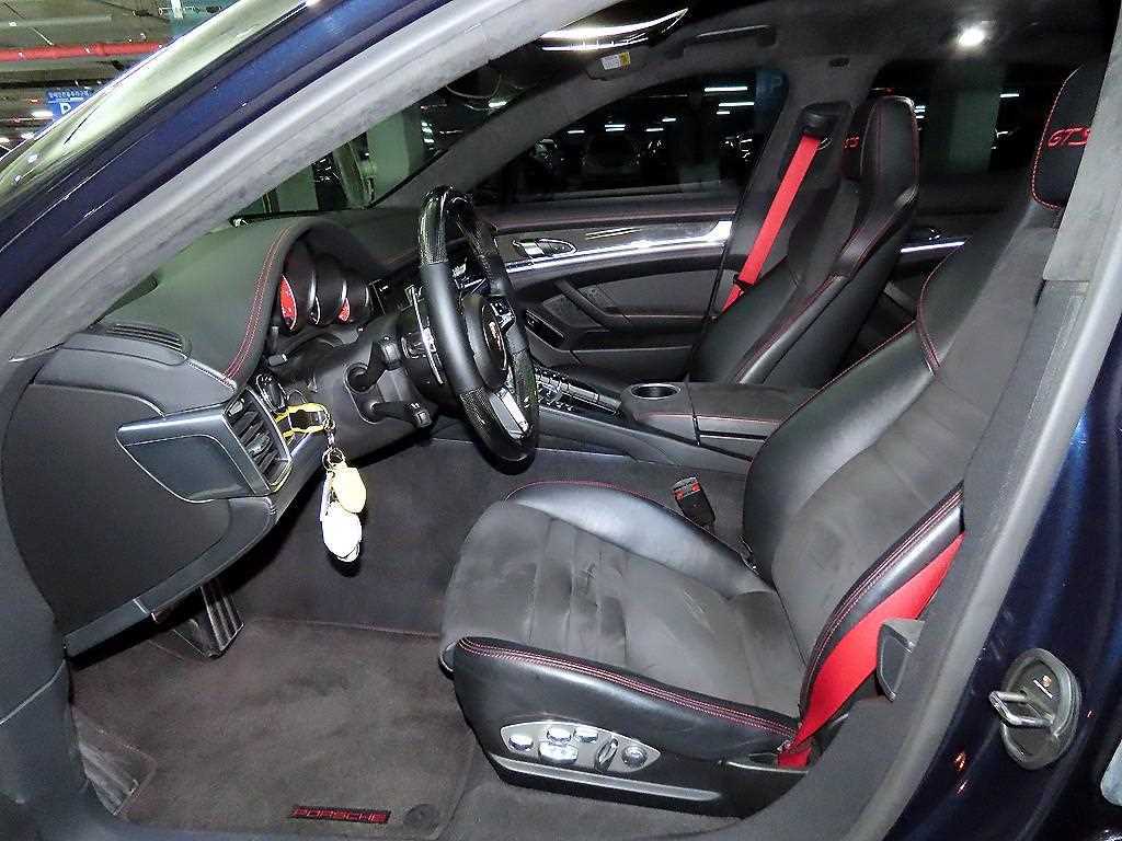 Porsche Panamera - Vista 6