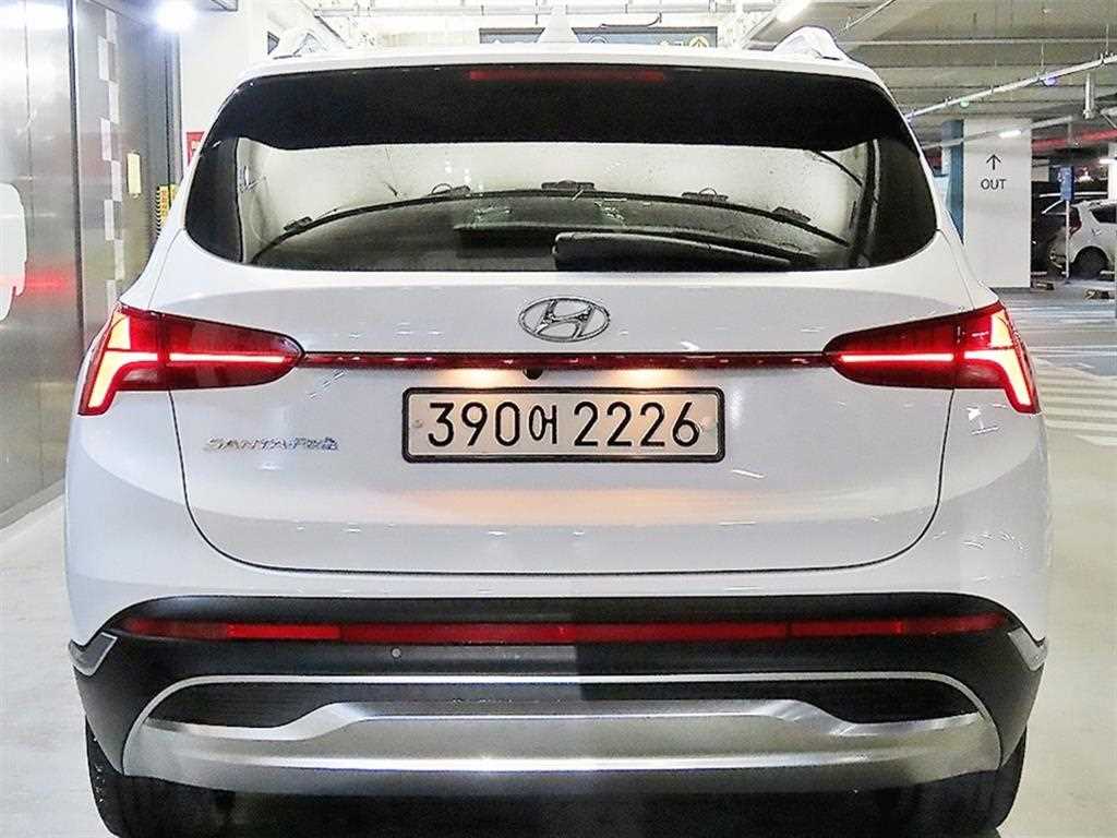 HYUNDAI Santa Fe - Vista 5