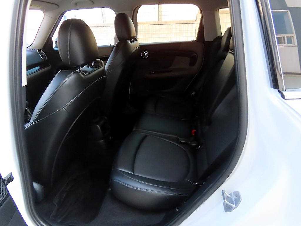 Mini Countryman - Vista 6