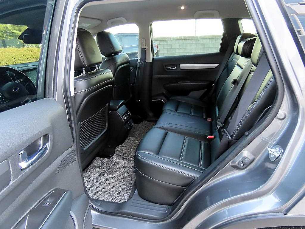 SAMSUNG QM6 - Vista 6