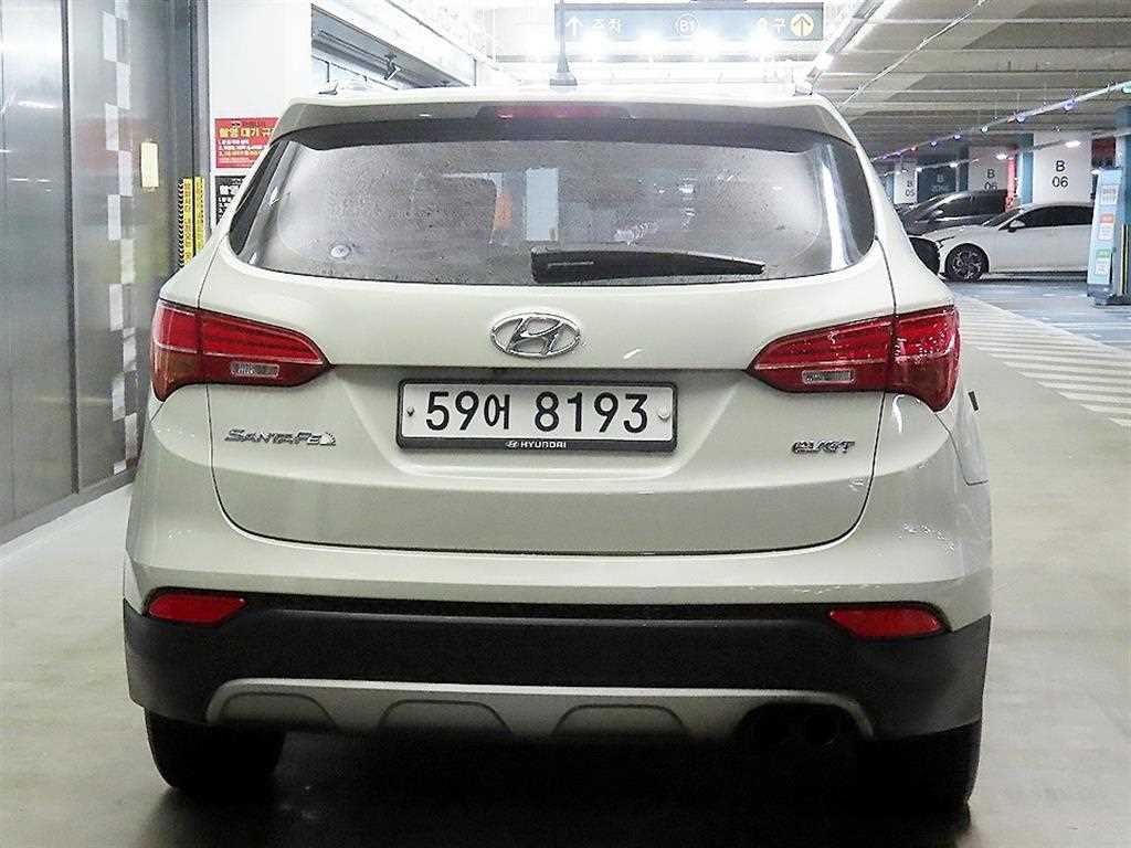 HYUNDAI Santa Fe - Vista 5