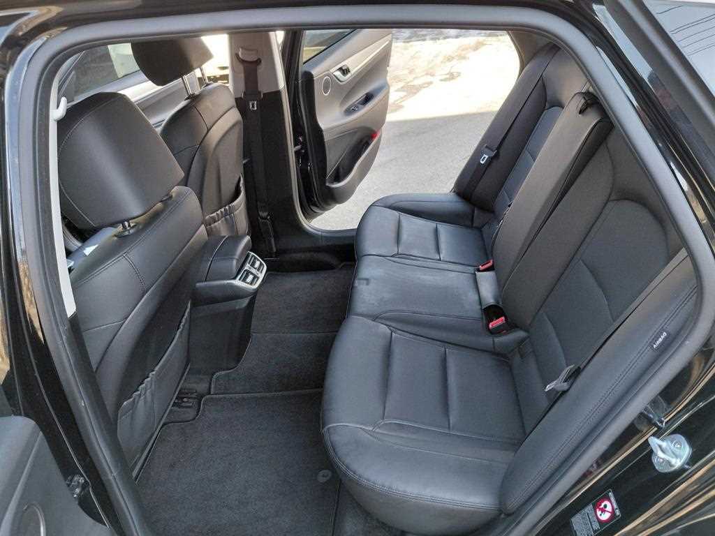 HYUNDAI Grandeur - Vista 12