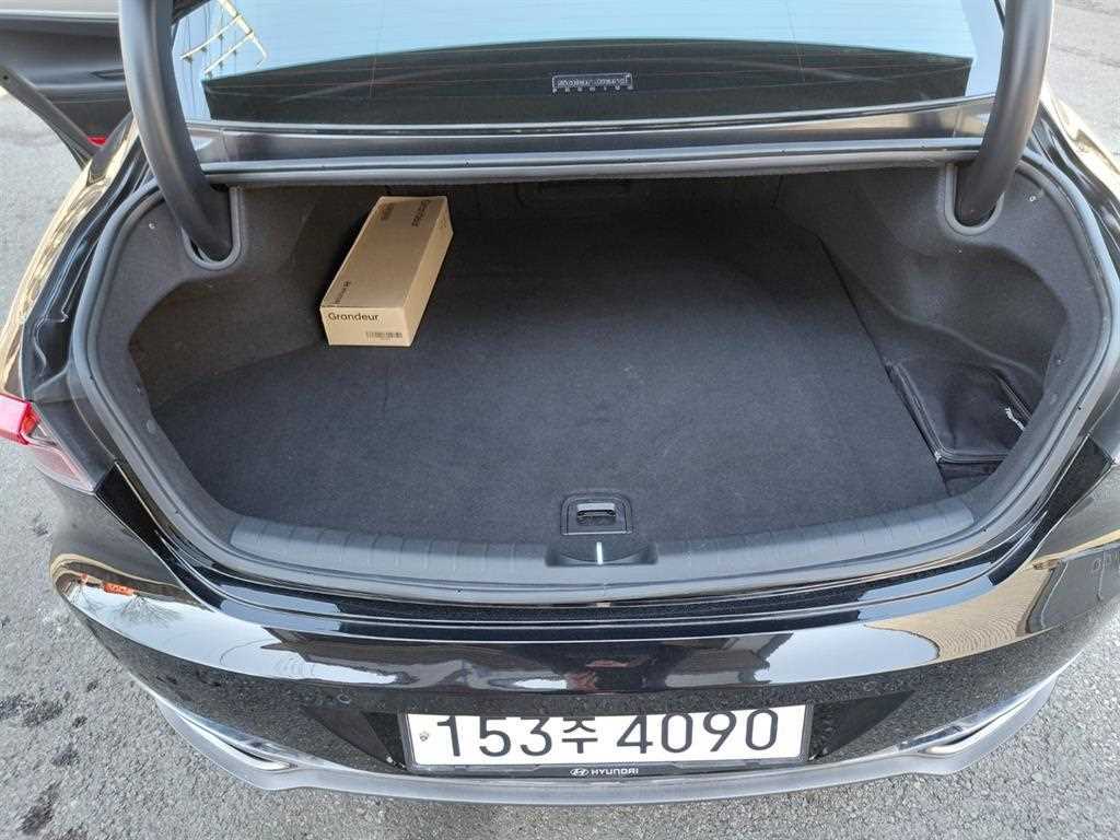 HYUNDAI Grandeur 2021 Negro - Importación desde Corea - HF Imports Iquique - Foto 19