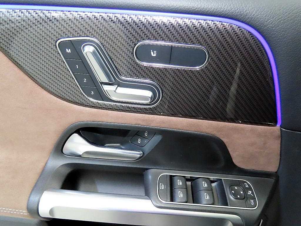 Mercedes Benz GLB Class 2026 Negro - Importación desde Corea - HF Imports Iquique - Foto 14