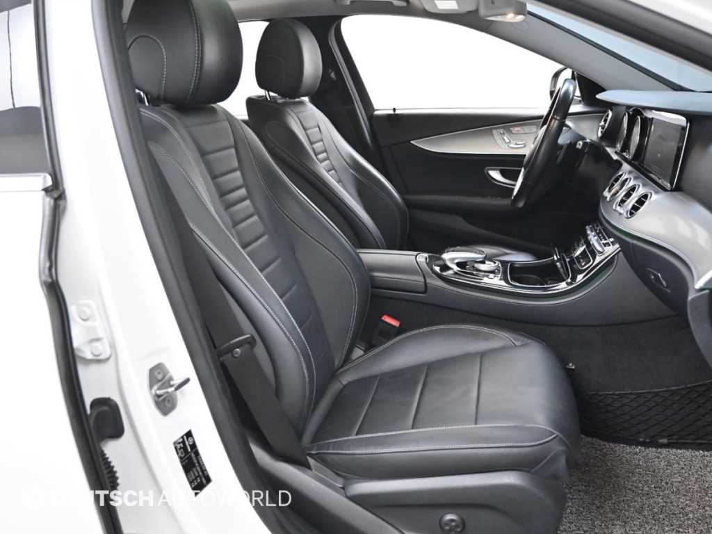 Mercedes Benz E class - Vista 10