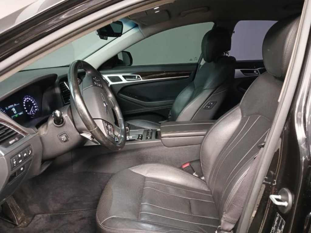 Genesis G80 - Vista 7