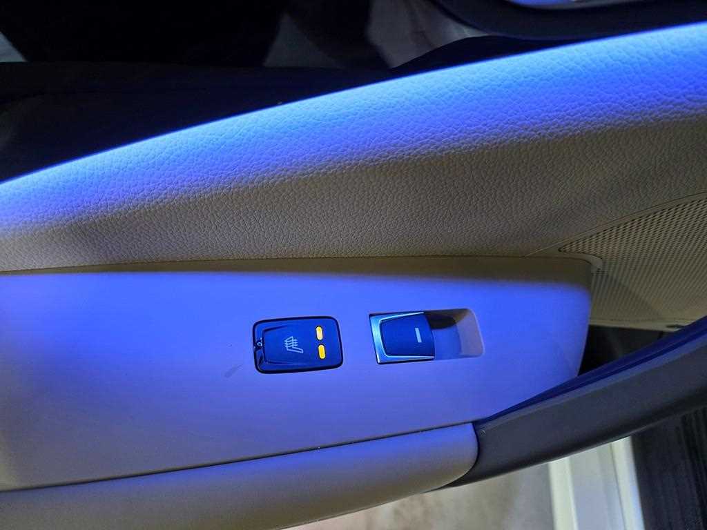 HYUNDAI Grandeur 2015 Blanco - Importación desde Corea - HF Imports Iquique - Foto 17