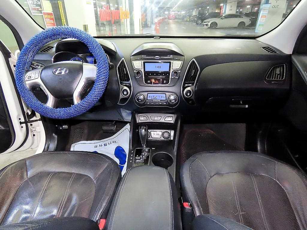 HYUNDAI Tucson - Vista 10