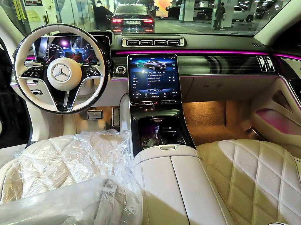 Mercedes Benz S Class - Vista 10