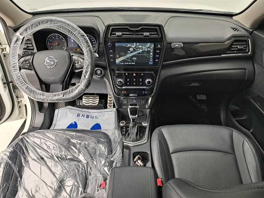 Ssangyong Tivoli - Vista 6